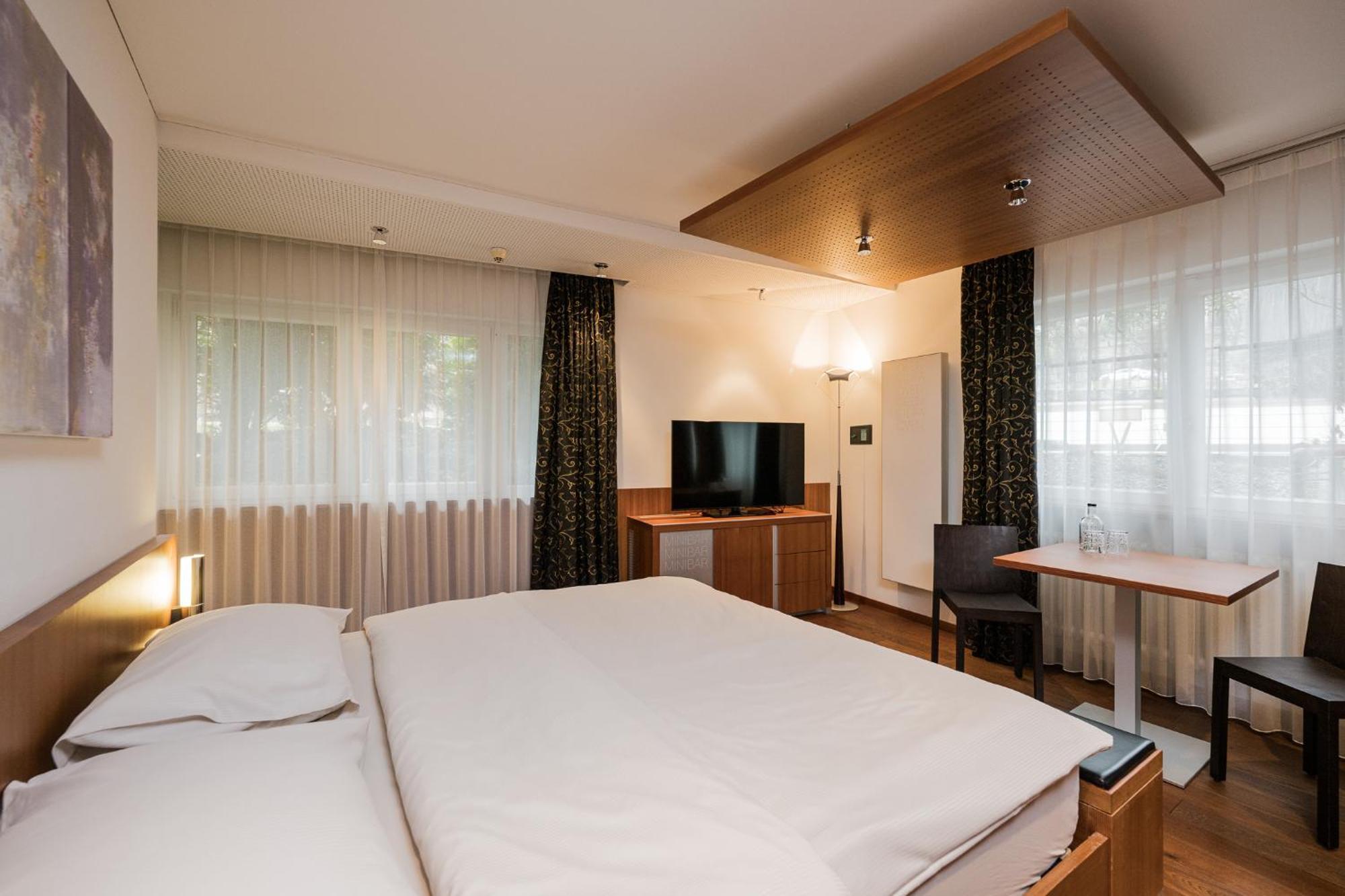 Lindenhof Pure Luxury & Spa Dolcevita Resort Натурно Экстерьер фото