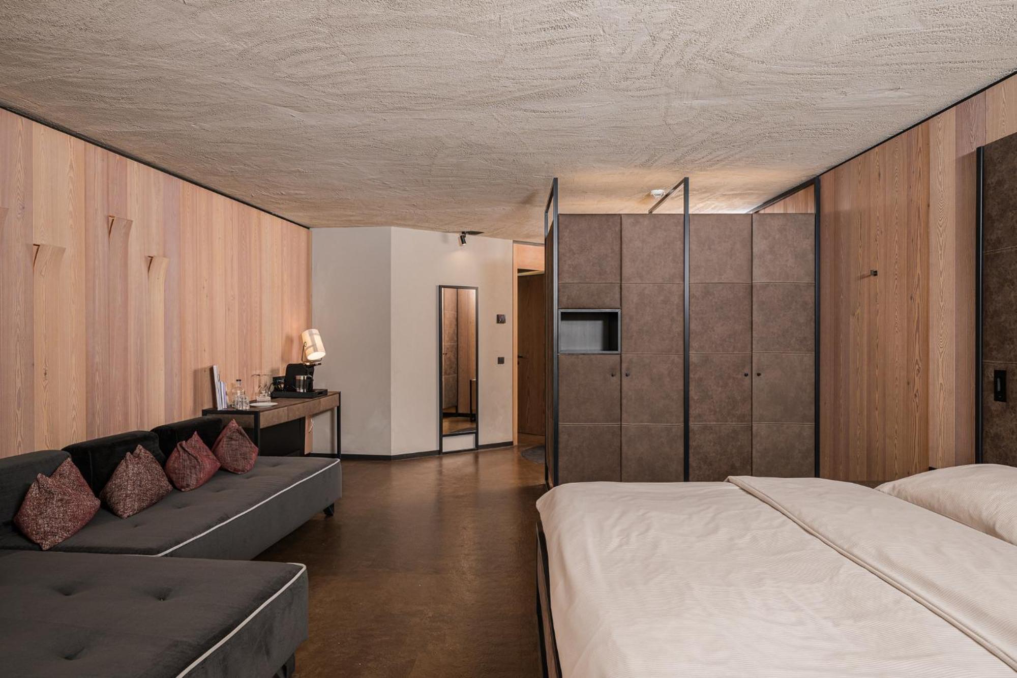 Lindenhof Pure Luxury & Spa Dolcevita Resort Натурно Экстерьер фото